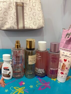 🎀Victorias Secret Perfume bundle🎀